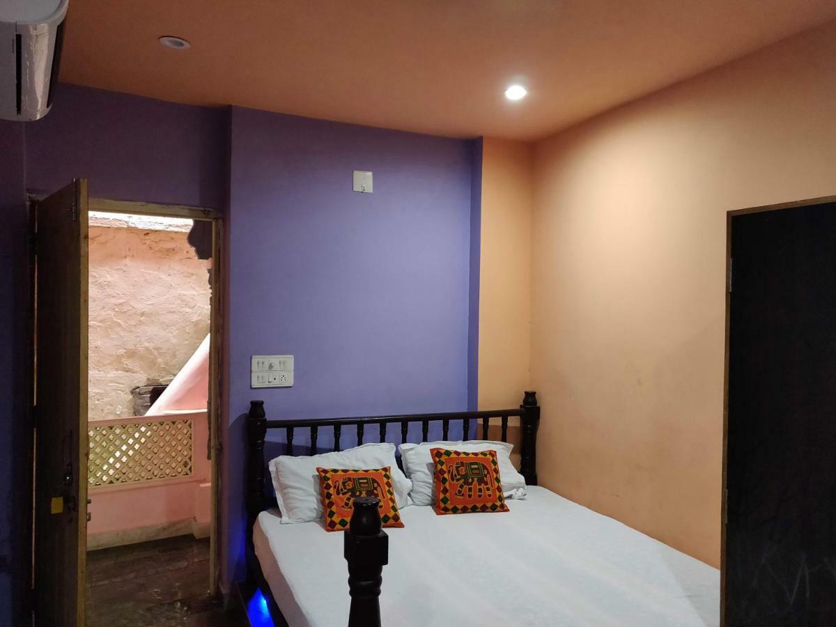 Jagat Villa Guest House Ουνταϊπούρ Εξωτερικό φωτογραφία